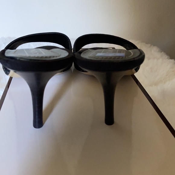 Coach heels - Picture 3 of 6